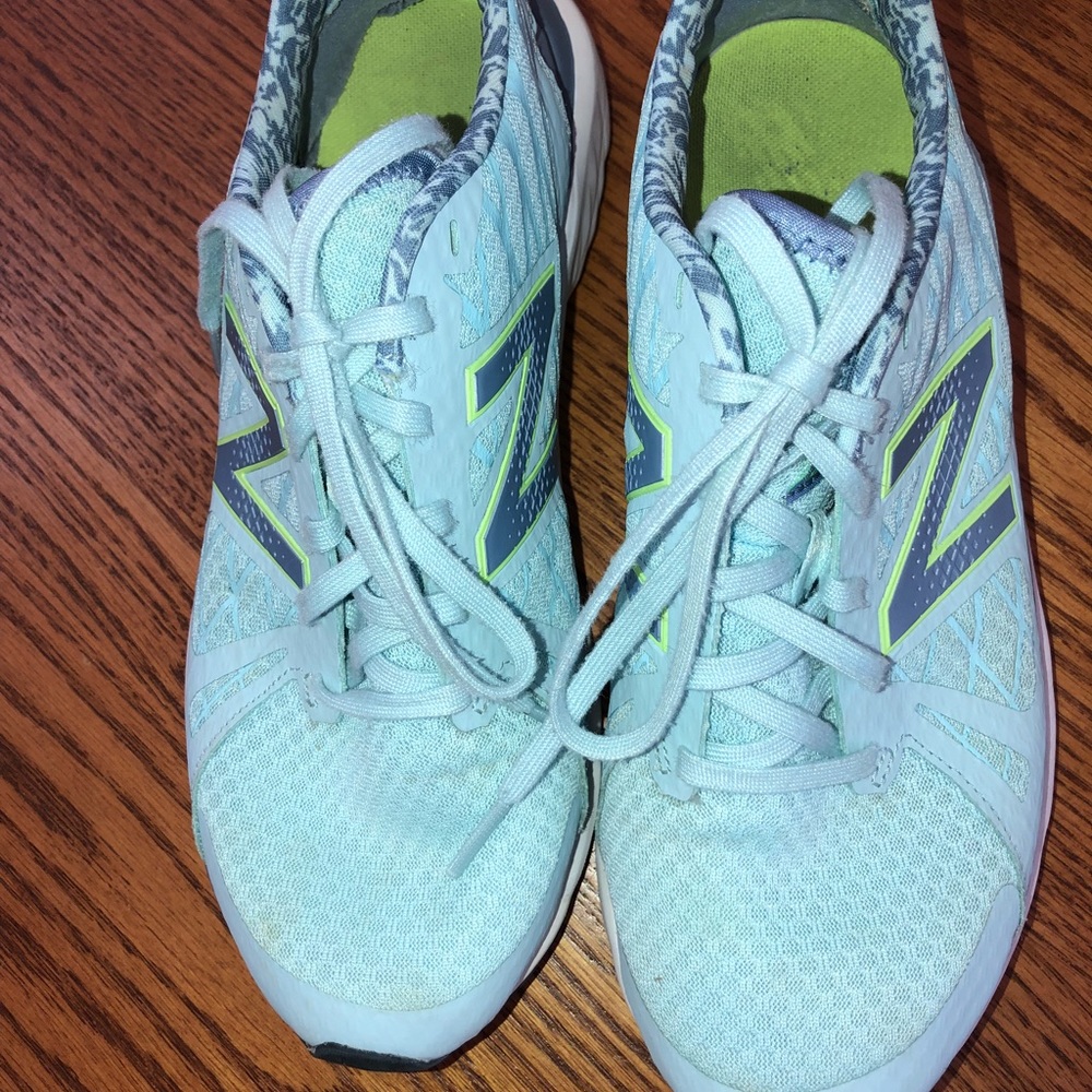 Women’s New Balance shoes Size 9.5